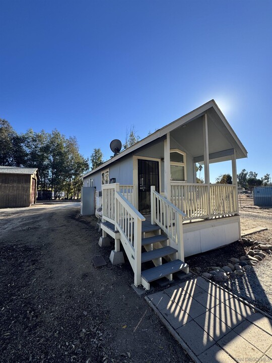 237 Durgin St in Ramona, CA - Building Photo