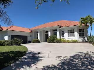 4826 SW Lake Grove Cir in Palm City, FL - Building Photo - Building Photo