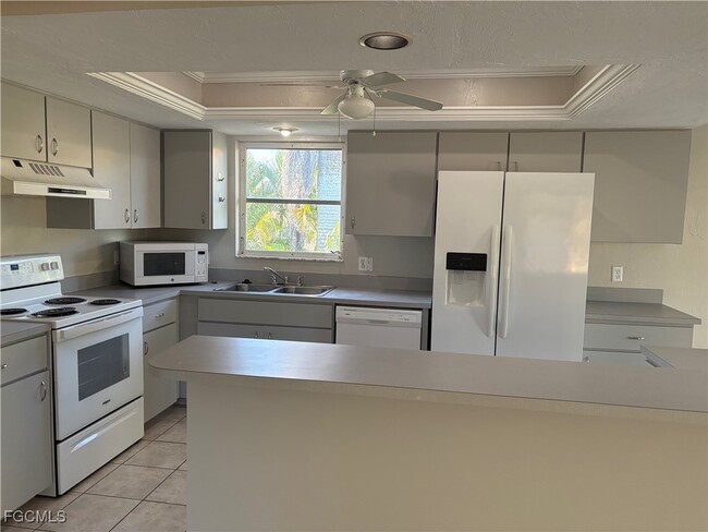 property at 374 Connecticut St