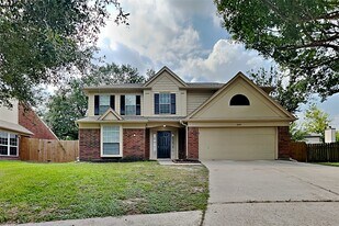 10107 Sands Trail Ct in Houston, TX - Building Photo