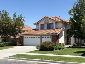 2345 Heritage Dr in Corona, CA - Building Photo