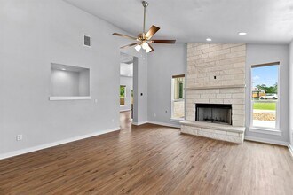 100 Bryson Bend in Liberty Hill, TX - Building Photo - Building Photo