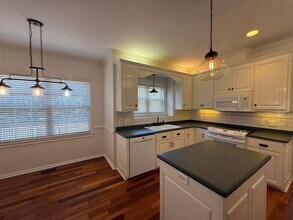 6204 Coachman Dr S in Suffolk, VA - Building Photo - Building Photo