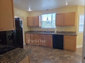 1141 Marin Ave in Albany, CA - Building Photo - Building Photo