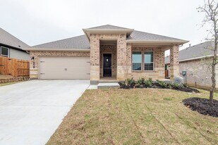 2301 Ruff Rd in Denton, TX - Building Photo