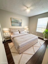 6101 Parkwood Dr in Austin, TX - Foto de edificio - Building Photo