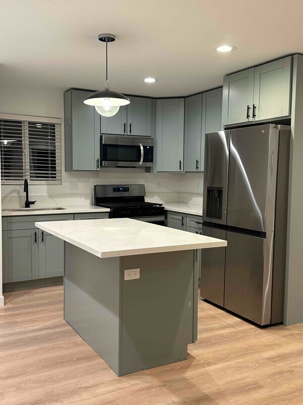 3210 Van Dyke Ave, Unit 1 in San Diego, CA - Building Photo - Building Photo