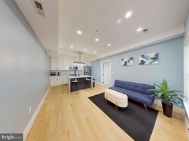 927 Kennedy St NW, Unit 303 in Washington, DC - Building Photo
