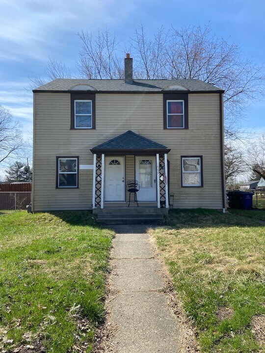 1609-1611-1611 E Whittier St in Columbus, OH - Building Photo