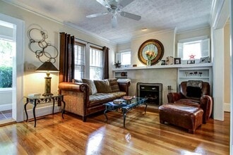 162 Peachtree Hills Ave NE in Atlanta, GA - Building Photo - Building Photo