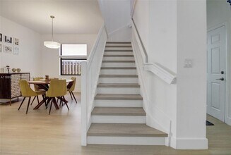 21016 NE 2nd Ct in North Miami Beach, FL - Building Photo - Building Photo