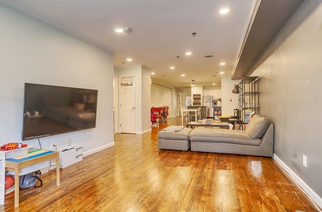 property at 75 Monroe St