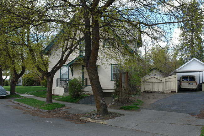 317 S Coeur D'alene St in Spokane, WA - Foto de edificio - Building Photo