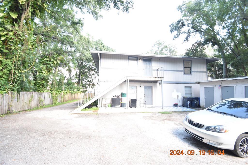 6618 N Church Ave-Unit -D in Tampa, FL - Building Photo