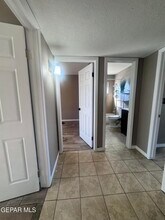 701 Porras Dr in El Paso, TX - Building Photo - Building Photo