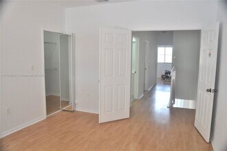 8261 NW 107th Ct in Miami, FL - Building Photo - Building Photo