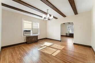 310 Hayward St in Yonkers, NY - Building Photo - Building Photo