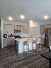 7517 Smallwood Dr in Austin, TX - Building Photo - Building Photo