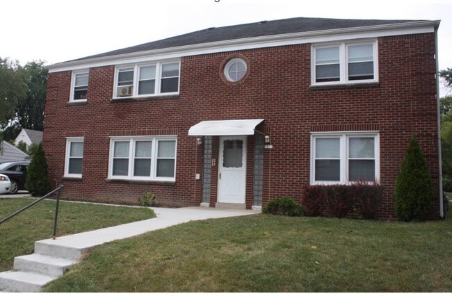 2571 N Wauwatosa Ave, Unit 1, Unit 1