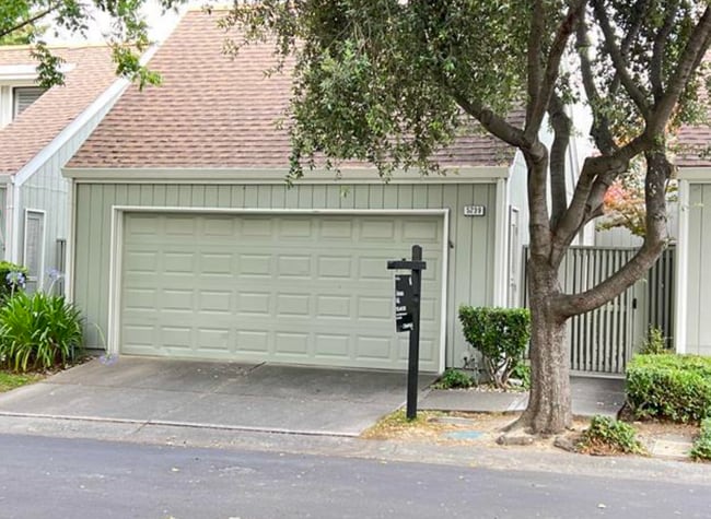5239 Riverdale Ct in Pleasanton, CA - Building Photo - Building Photo