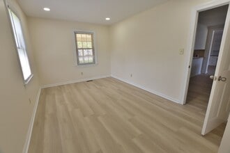 1200 West Mount Drive in Rocky Mount, NC - Building Photo - Building Photo