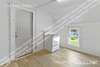 1144 First St in Muskegon, MI - Building Photo - Building Photo