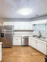 265 Lazy Hollow Ln in Covington, GA - Building Photo - Building Photo