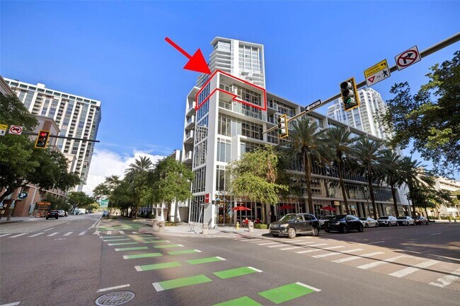 145 2nd Ave S in St. Petersburg, FL - Building Photo - Building Photo