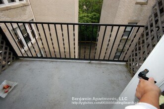 1634 Commonwealth Ave, Unit 23 in Boston, MA - Building Photo - Building Photo