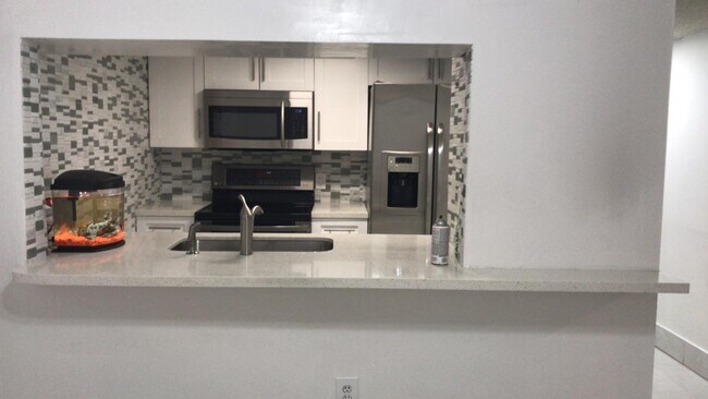 616 NW 26th Ave in Miami, FL - Building Photo - Building Photo