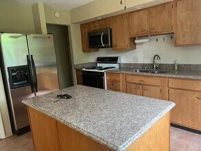 524 Ranch Dr in Ballwin, MO - Building Photo - Building Photo