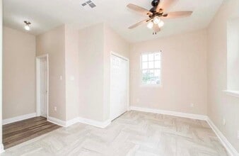2625 S Galvez St in New Orleans, LA - Building Photo - Building Photo