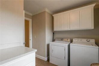713 Heather Wood Dr in Moore, OK - Building Photo - Building Photo