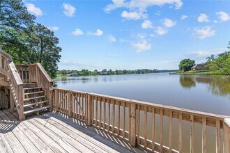 232 Waters Edge in Huntsville, TX - Building Photo - Building Photo