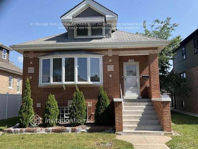 7938 W Elmgrove Dr in Elmwood Park, IL - Foto de edificio - Building Photo