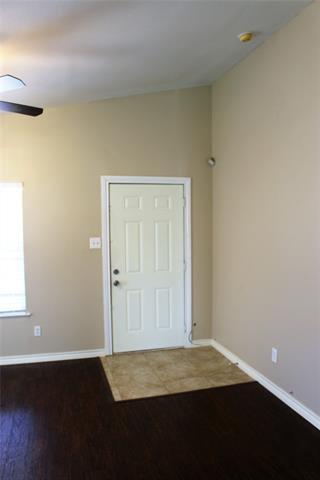 3522 Pinebrook Dr in Dallas, TX - Building Photo - Building Photo