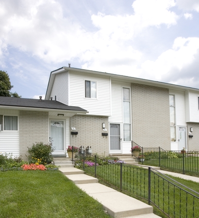 Pontiac Townhomes Cooperative in Pontiac, MI - Building Photo - Building Photo