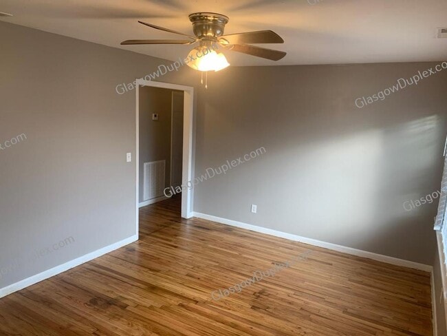 215 Marion Dr in Glasgow, KY - Building Photo - Building Photo