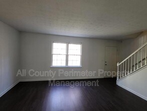 5553 Estates Ct in Norcross, GA - Building Photo - Building Photo