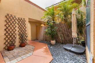 7711 Sugar Bend Dr in Orlando, FL - Building Photo - Building Photo