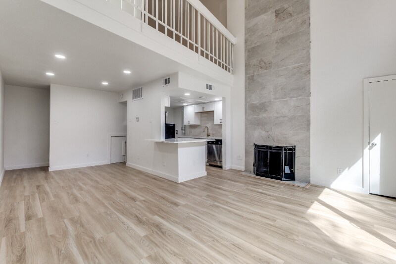 7152 Fair Oaks Ave in Dallas, TX - Building Photo