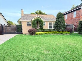8234 Bonner Dr in Houston, TX - Building Photo