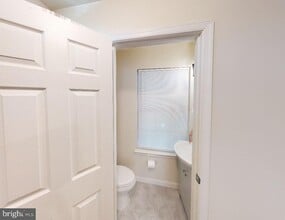 20430 Herring Pond Terrace in Sterling, VA - Building Photo - Building Photo