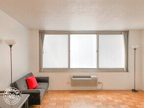 333 E 45th St-Unit -6D in New York, NY - Foto de edificio - Building Photo