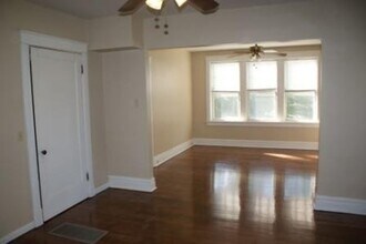 1-411E W Pine Ct in St. Louis, MO - Building Photo - Building Photo