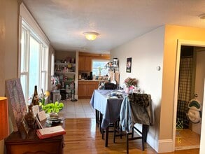 14 Mt Vernon St in Malden, MA - Building Photo - Building Photo