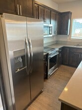 3554 SW 48th St in Redmond, OR - Building Photo - Building Photo