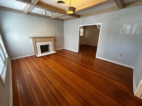 826 E N 15th St in Abilene, TX - Building Photo - Building Photo