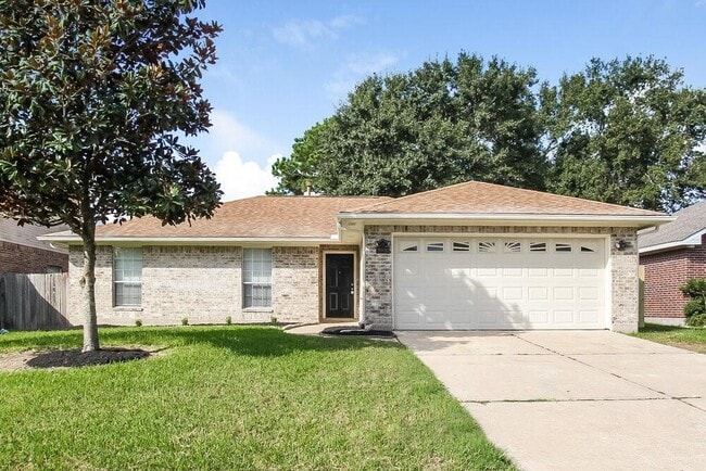 property at 3030 Hummingbird Ln