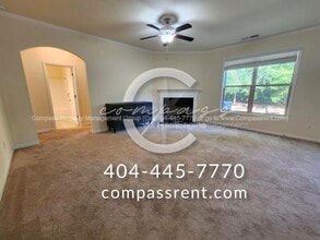 5903 Krim Dr in Norcross, GA - Building Photo - Building Photo